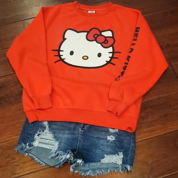 Hello kitty Red Sweatshirt Sanrio - Picture 3 of 8